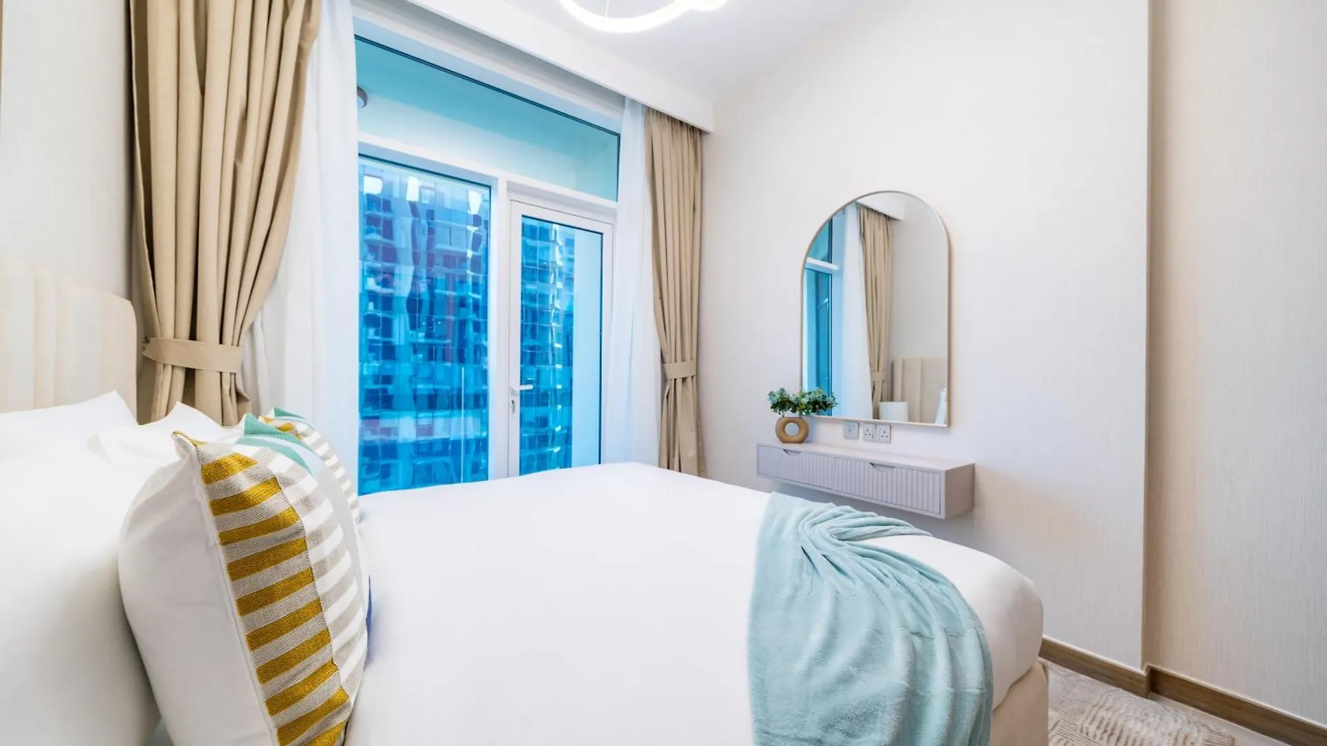 1Br Missoni Branded Home Luxury & Comfort Combined Dubai Lägenhet