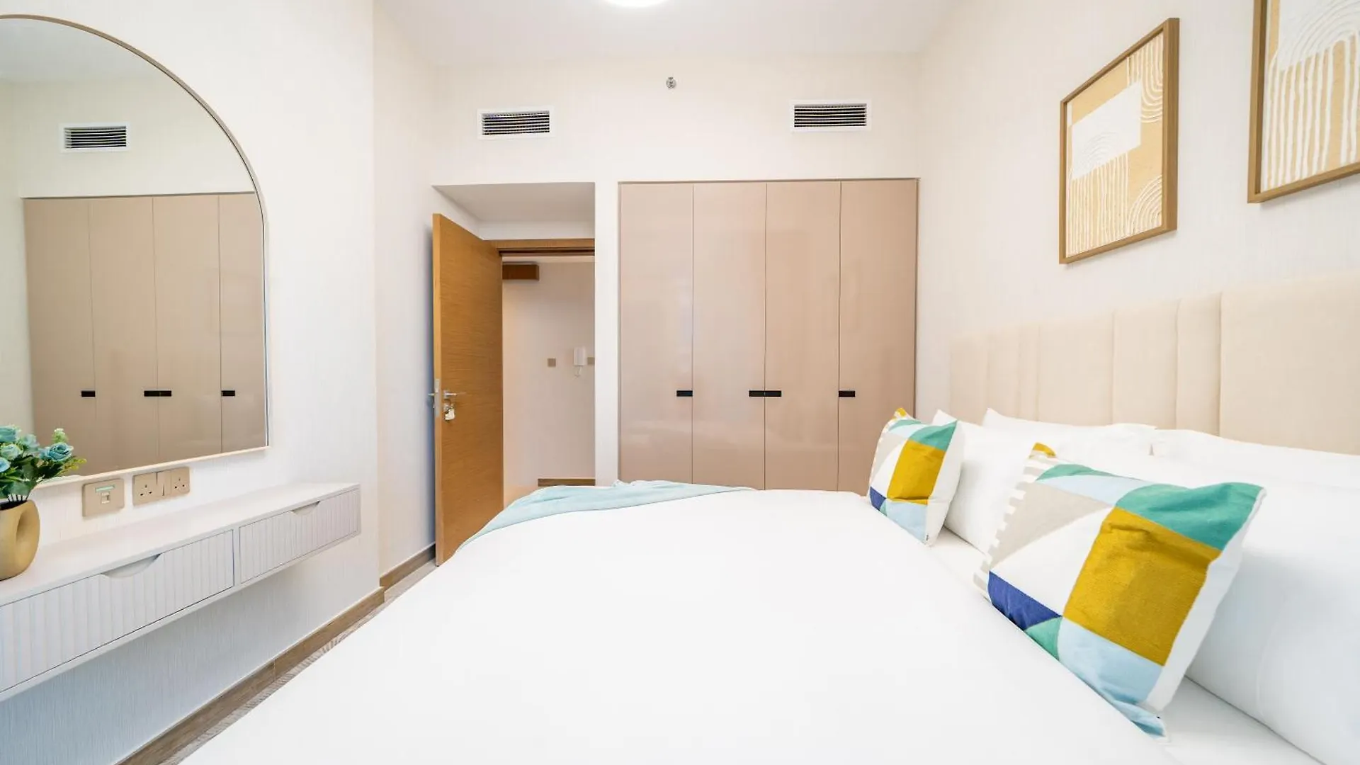 1Br Missoni Branded Home Luxury & Comfort Combined Dubai Lägenhet
